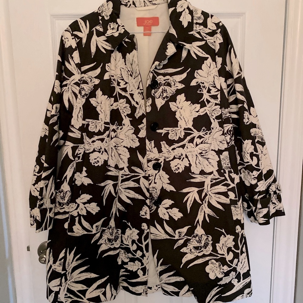 Dress jacket for spring or fall